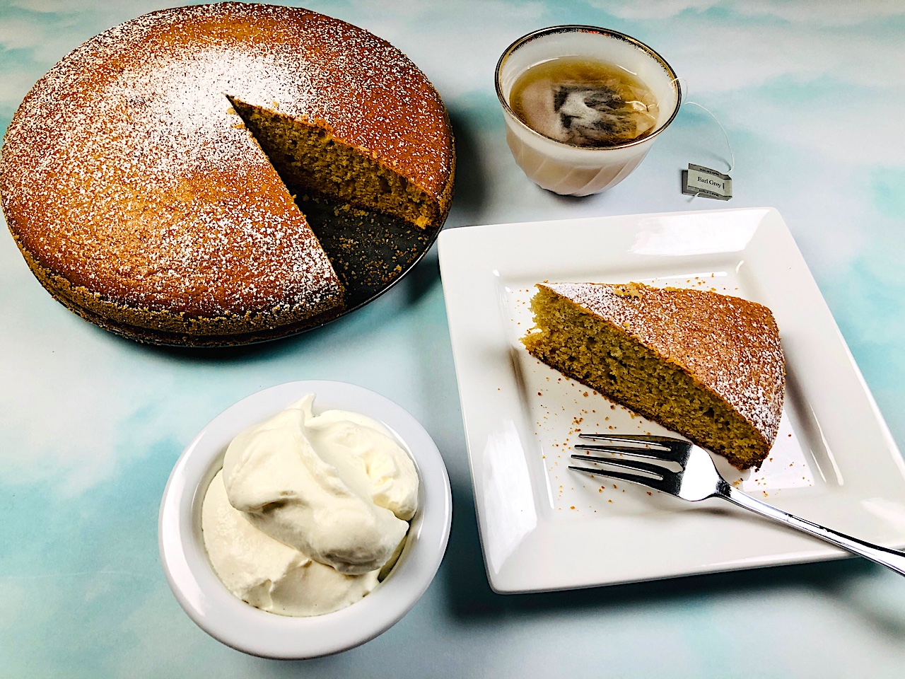 Tea with Milk & Honey Cake